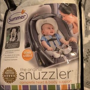 Snuzzler infant head & body support
